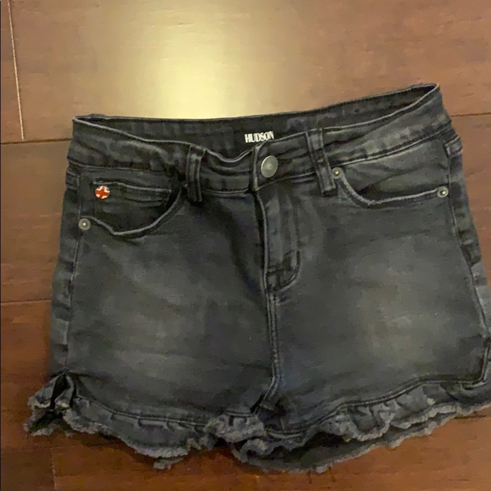 Girls Hudson jean shorts size 14 perfect condition
